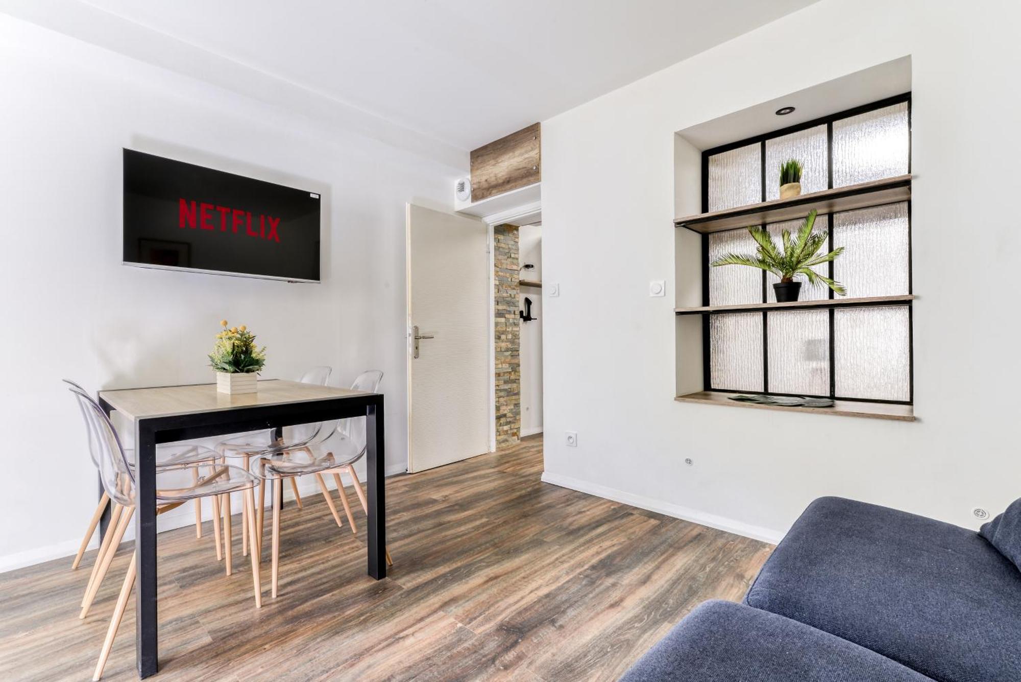 Cote Palais Avec Climatisation - Fibre & Netflix - Spacieux En Rez-De-Chaussee Carcassonne Exterior foto